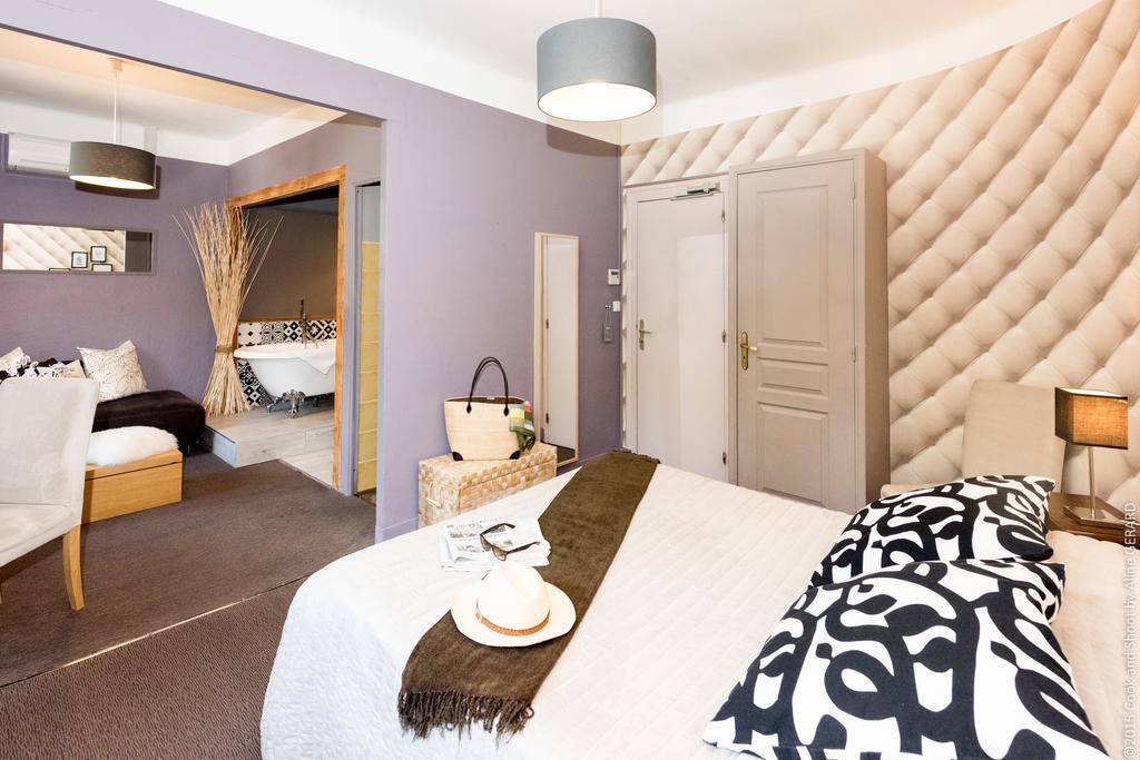 Logis Hotel La Magnanerie - Cote Bistro Aubignosc Pokoj fotografie